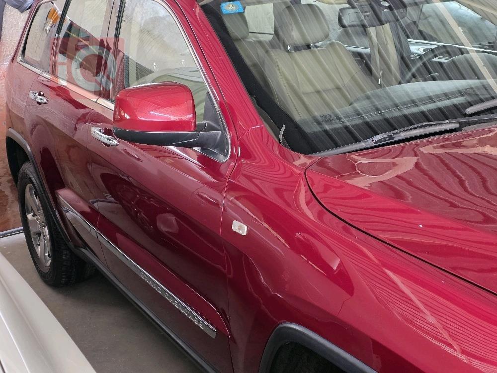 جيب جراند شيروكي